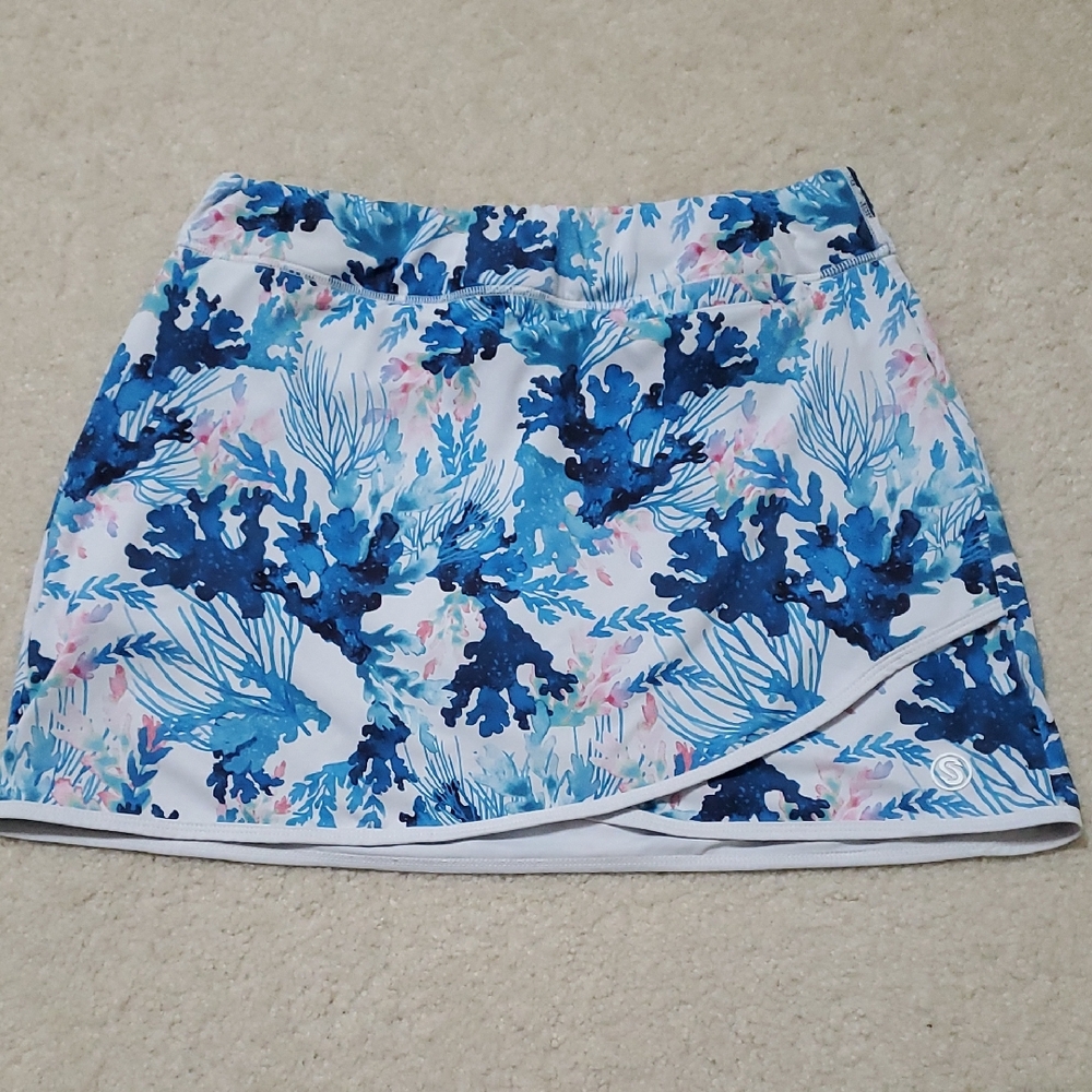 Scales Blue and White Floral Mini Skort
